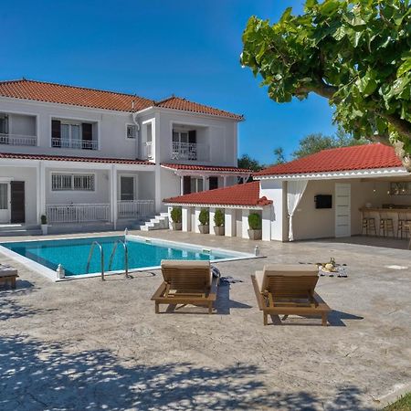 Aigli Villa Áyios Kírikos エクステリア 写真